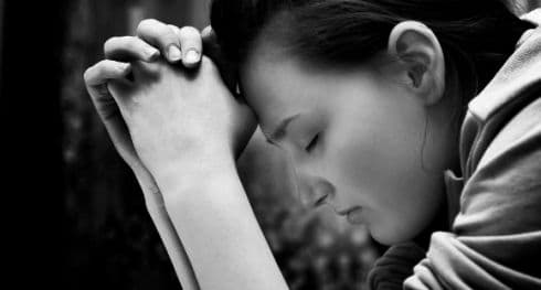 5 Powerful Prayers Every Wife Needs to Pray