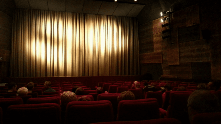 4 Epic Ways to Make Your Movie Theatre Experience the Best Yet