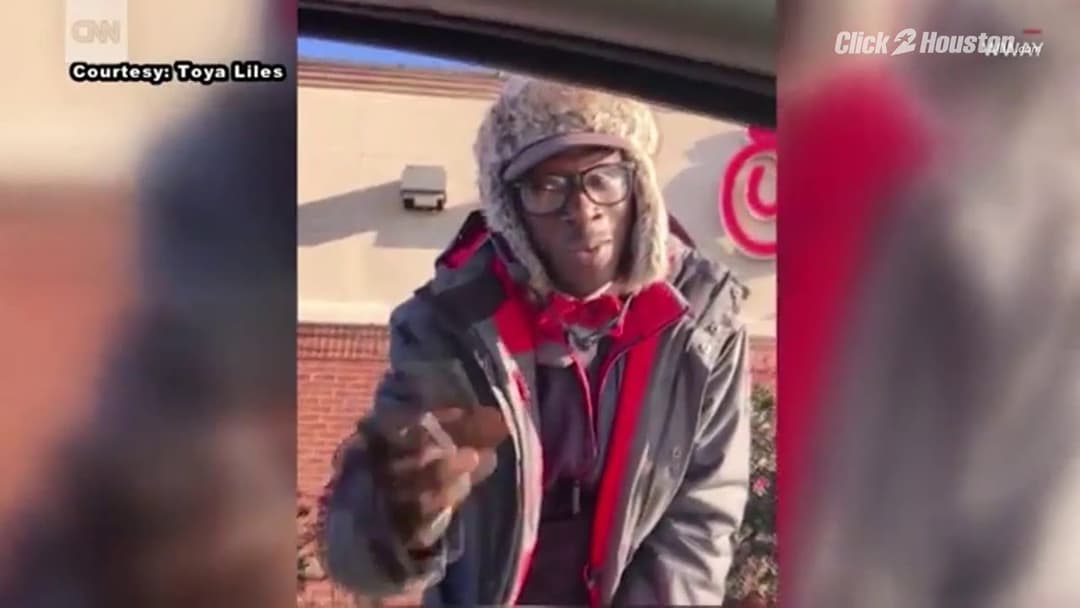 Your Day Will Be Brighter When You Witness This CFA Employee's Customer Service