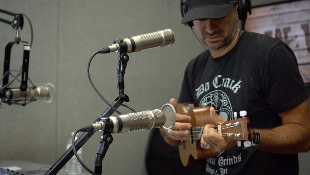 Aaron Shust Sings Worship Songs with a Ukulele